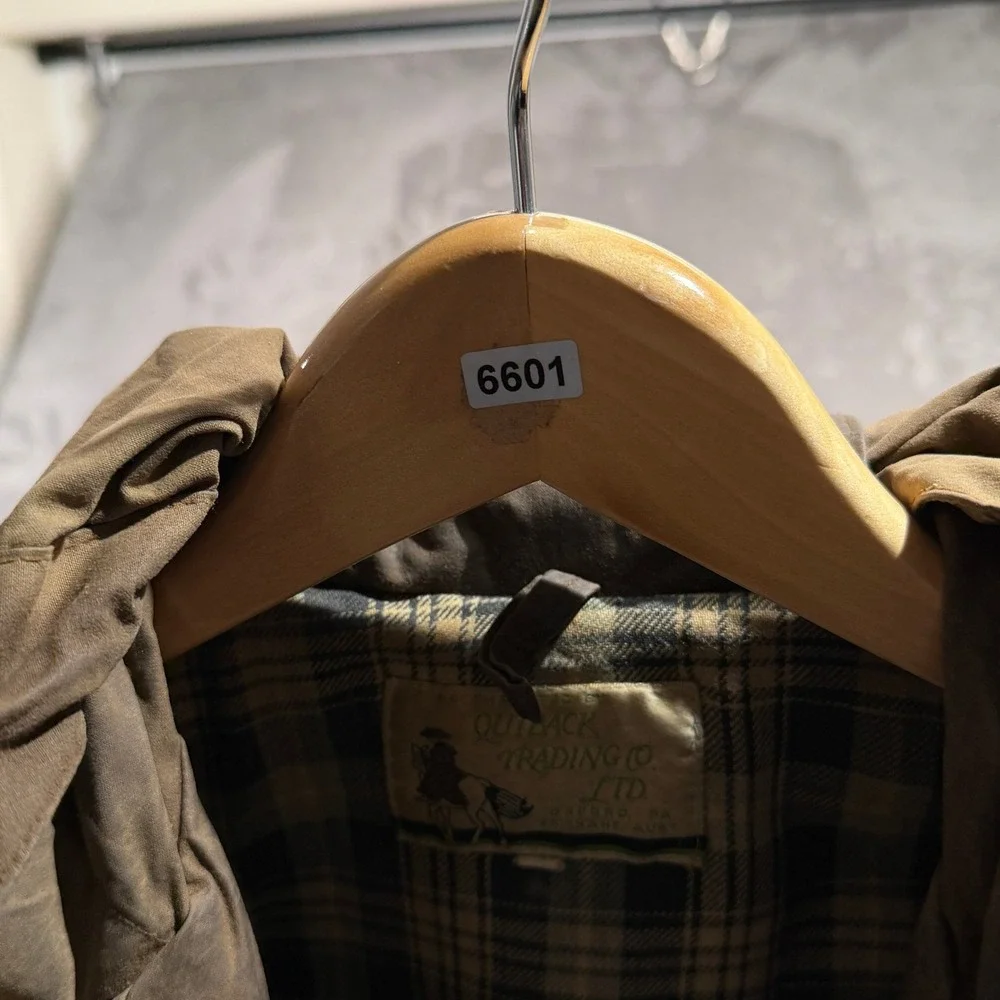Vtg Outback Trading Co Jacket Mens M Swagman Brown Oilskin Plaid Lined Hunting